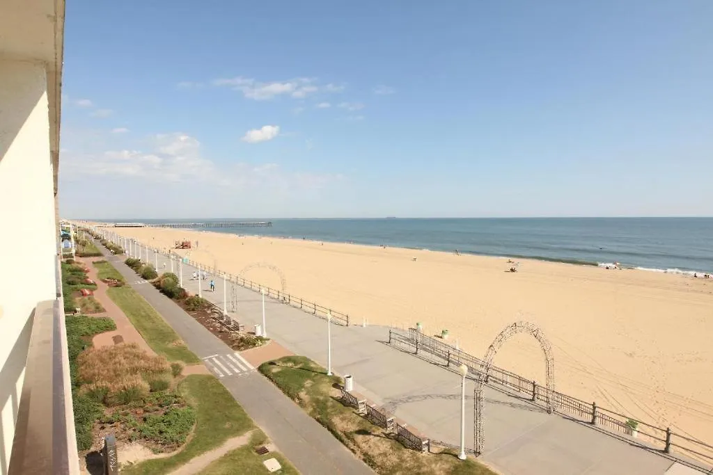 *** Hotel Barclay Towers King Suites Virginia Beach United States