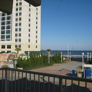 Hotel Cutty Sark Efficiencies And Historic Cottage's, Virginia Beach